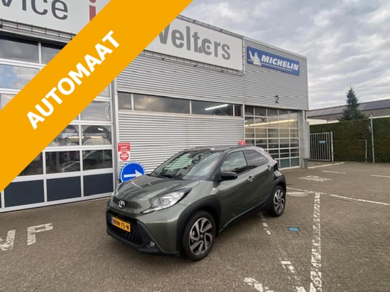 Toyota Aygo X - 1.0 VVTi Pulse, Automaat Bi-Tone Airco 3.072km / All-in prijs! - AutoWereld.nl