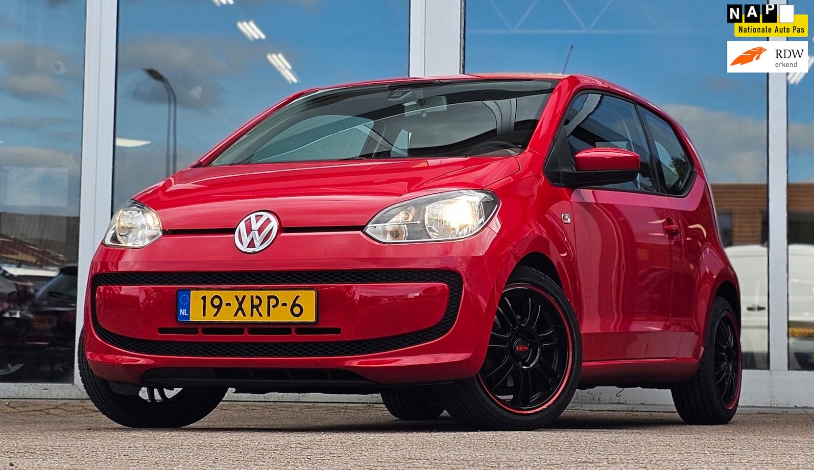 Volkswagen Up! - 1.0 move up! BlueMotion 3e Eigenaar! Airco Elektrische ramen LM Velgen! - AutoWereld.nl