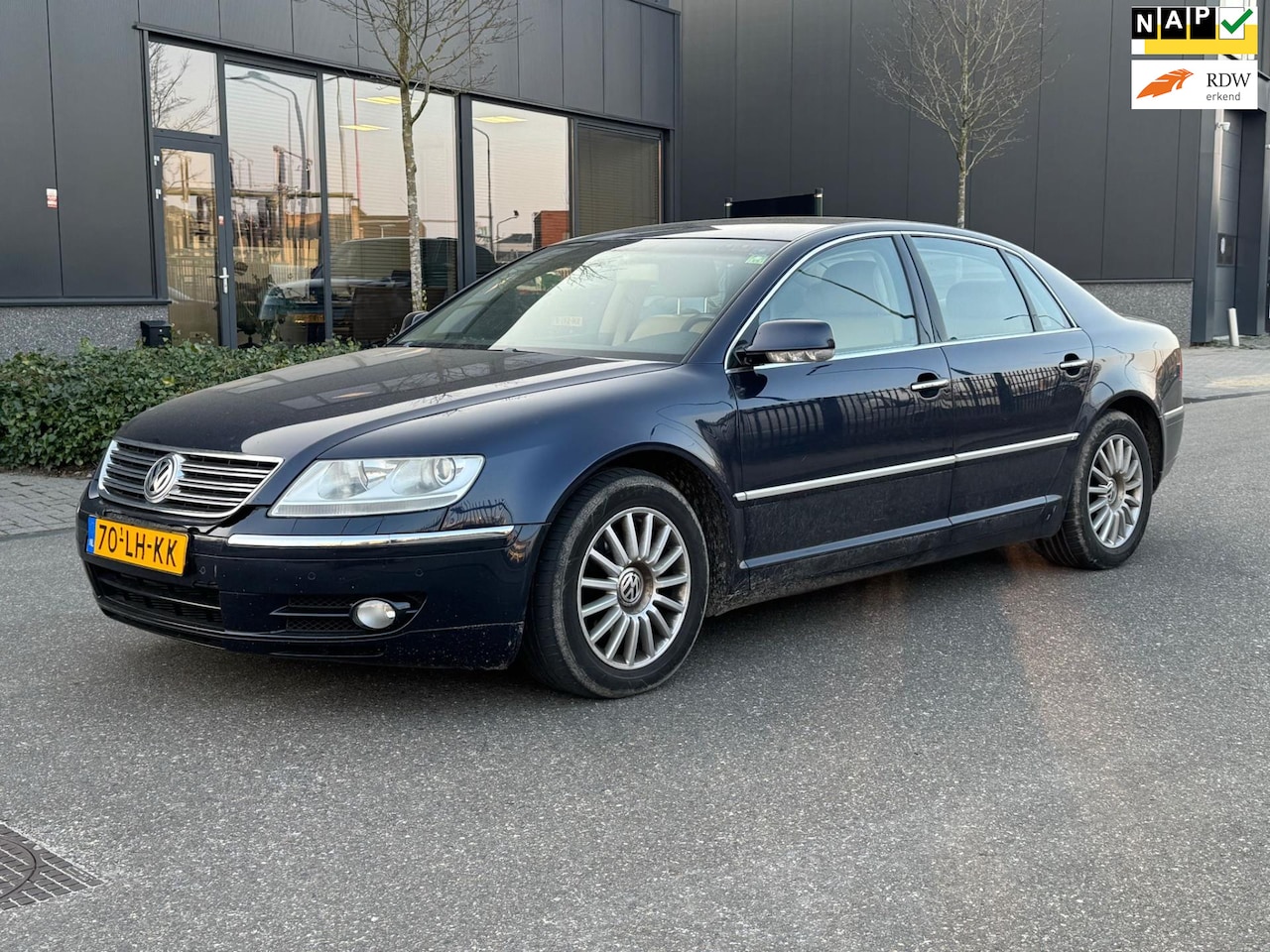 Volkswagen Phaeton - 3.2 V6 5p. FULL OPTIONS - AutoWereld.nl