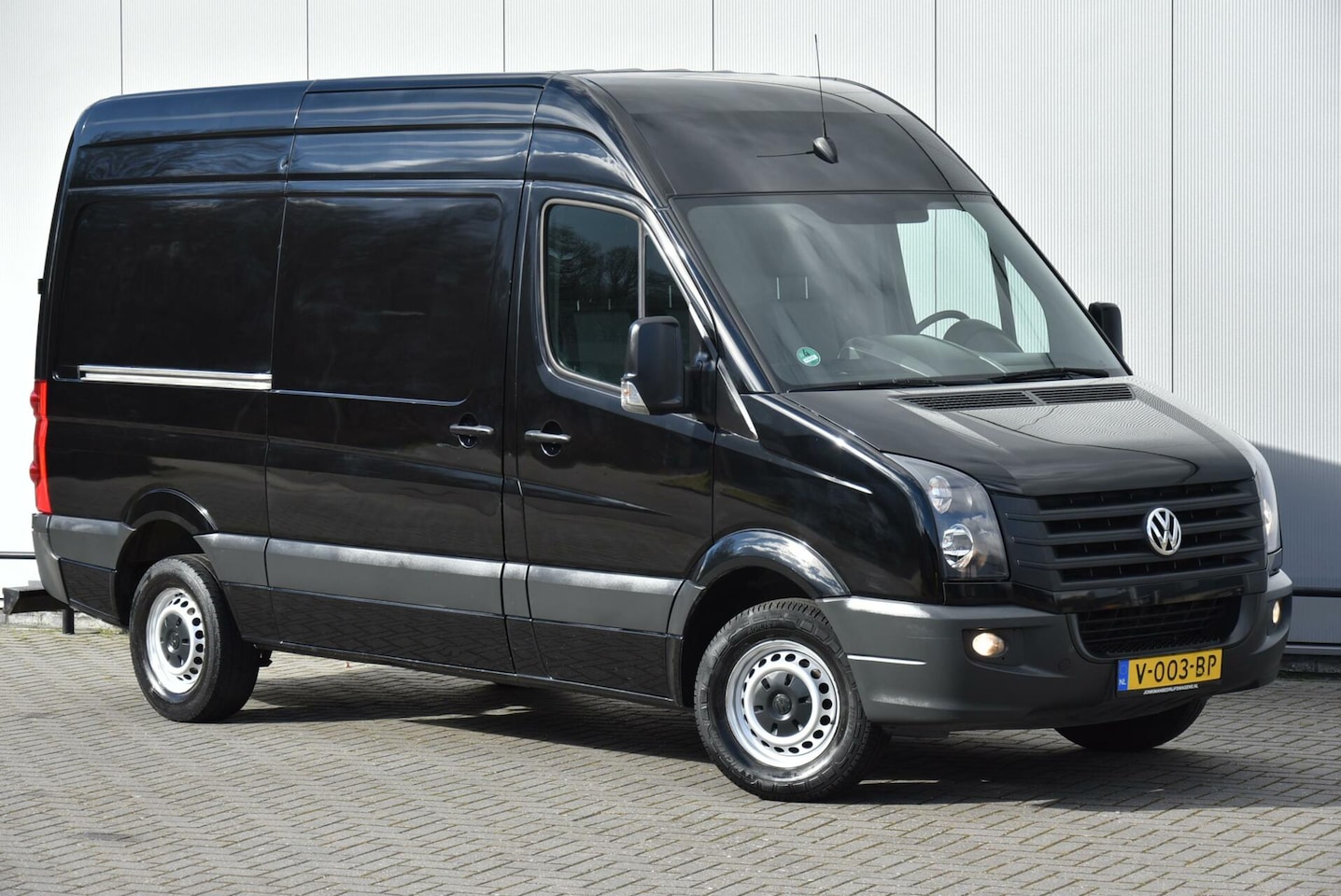 Volkswagen Crafter - Bestel 46 2.0 TDI L2H1 BM - AutoWereld.nl