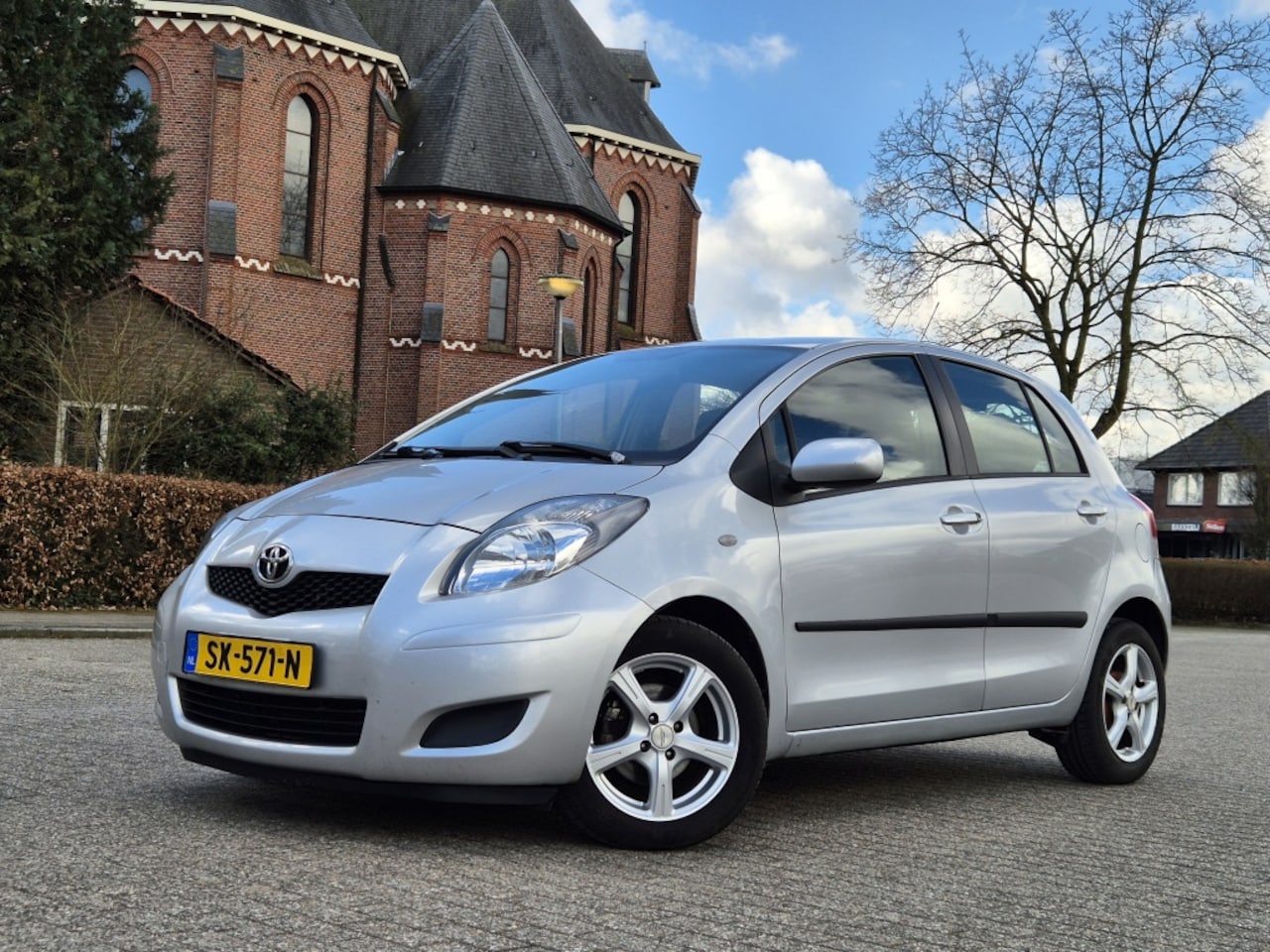 Toyota Yaris - 1.3 VVTi, Airco, incl. Nieuwe APK - AutoWereld.nl