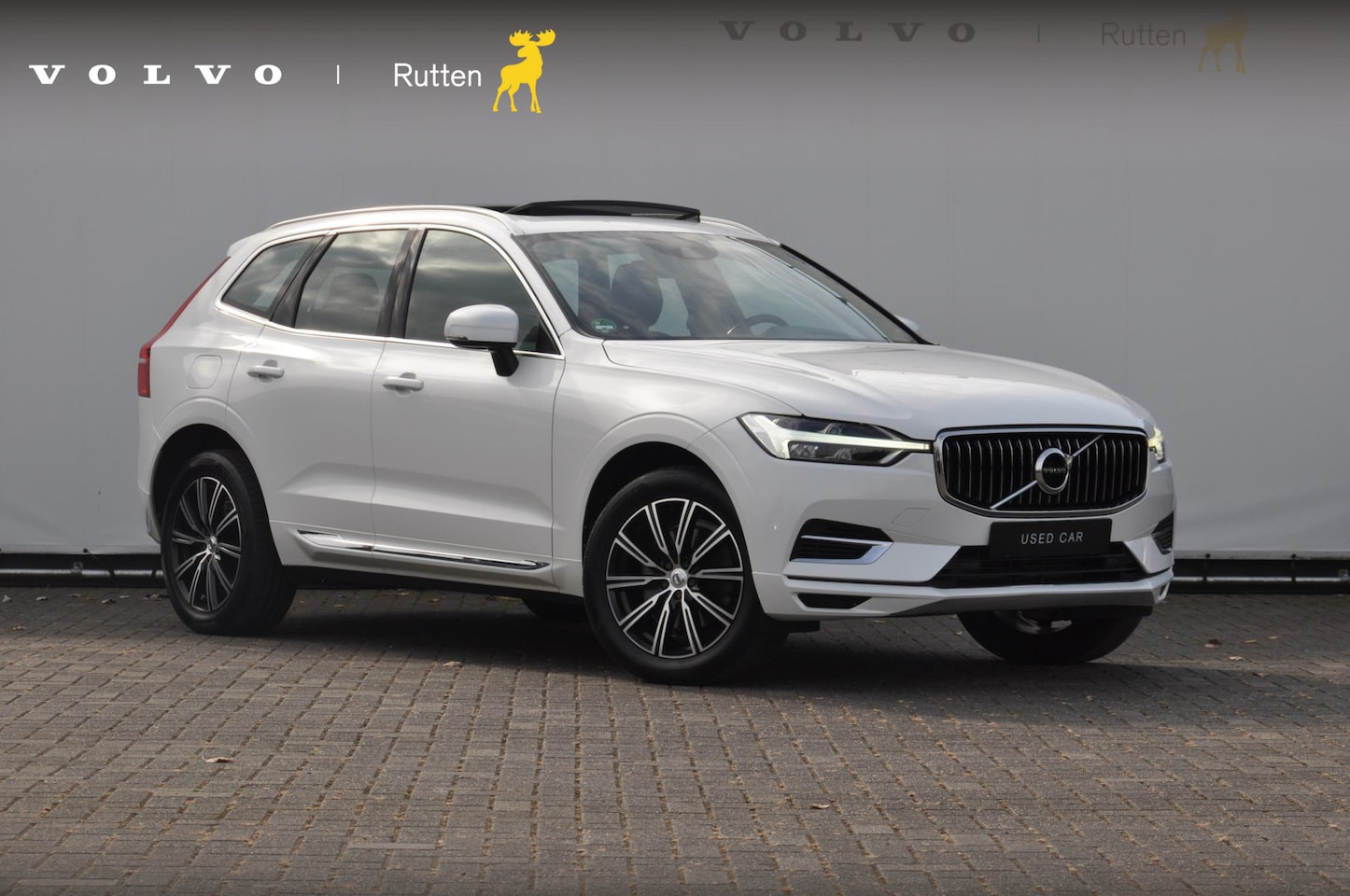 Volvo XC60 - T8 390PK Automaat Recharge AWD Inscription / Semi-elektrisch inklapbare trekhaak / Panoram - AutoWereld.nl