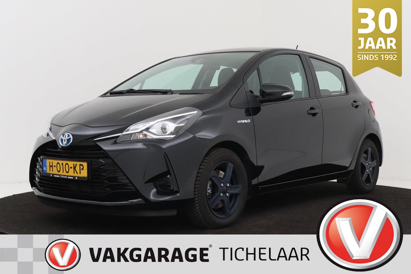 Toyota Yaris - 1.5 Hybrid Active | Trekhaak | Navigatie | Camera | Stoelverwarming | Climate Control - AutoWereld.nl