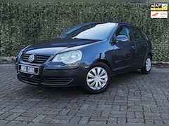 Volkswagen Polo - 1.4-16V Comfortline Airco NW APK 5Deurs Cruise controle