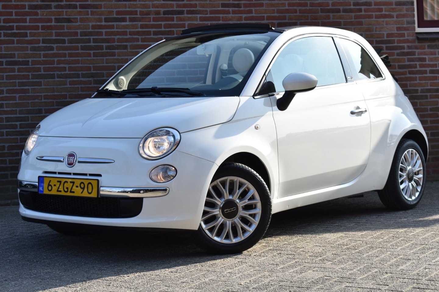 Fiat 500 C - 0.9 TwinAir Turbo Lounge '15 Airco Inruil mogelijk - AutoWereld.nl