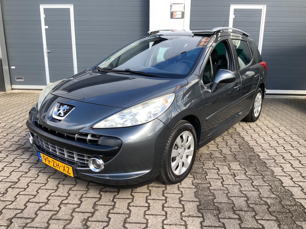 Peugeot 207 SW - 1.6 VTi XS Panodak Climate Trekh. - AutoWereld.nl