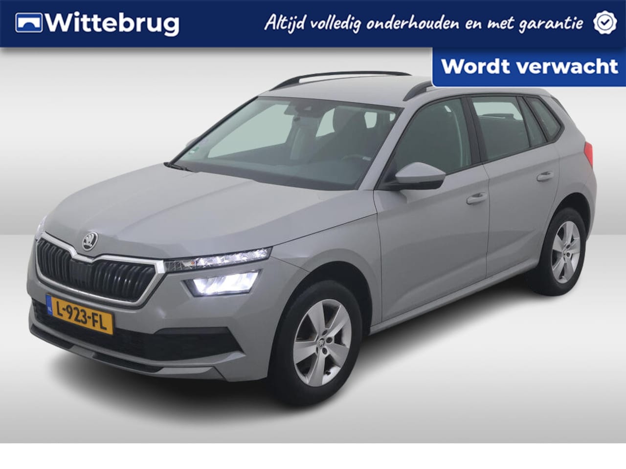 Skoda Kamiq - 1.0 TSI Ambition / App connect / LED / Zwenkbare trekhaak / Parkeer sensoren/ Lichtmetaal - AutoWereld.nl