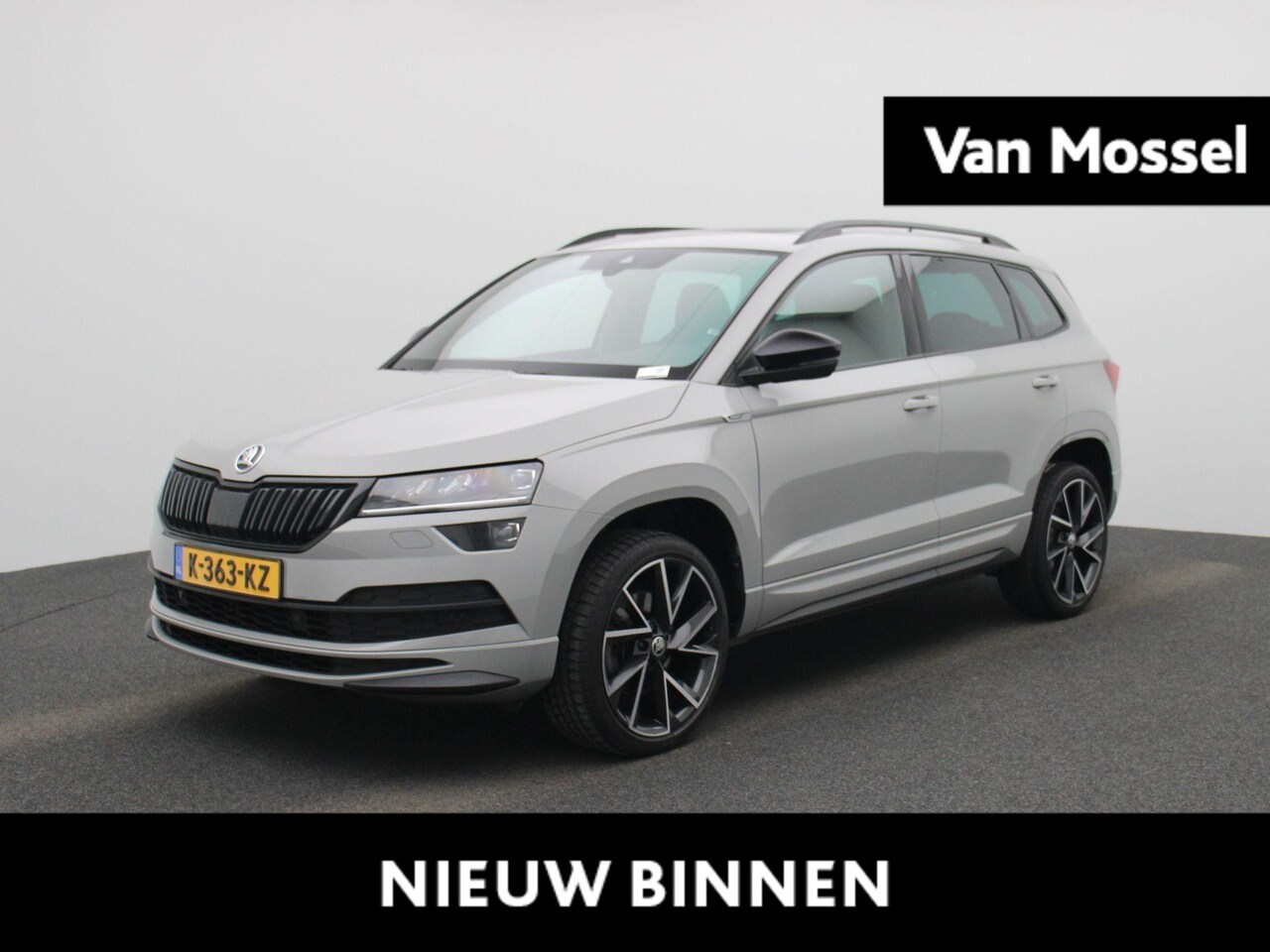 Skoda Karoq - 1.5 TSI ACT Sportline Business | TREKHAAK | PANORAMADAK | STOELVERWARMING | CLIMATE CONTRO - AutoWereld.nl