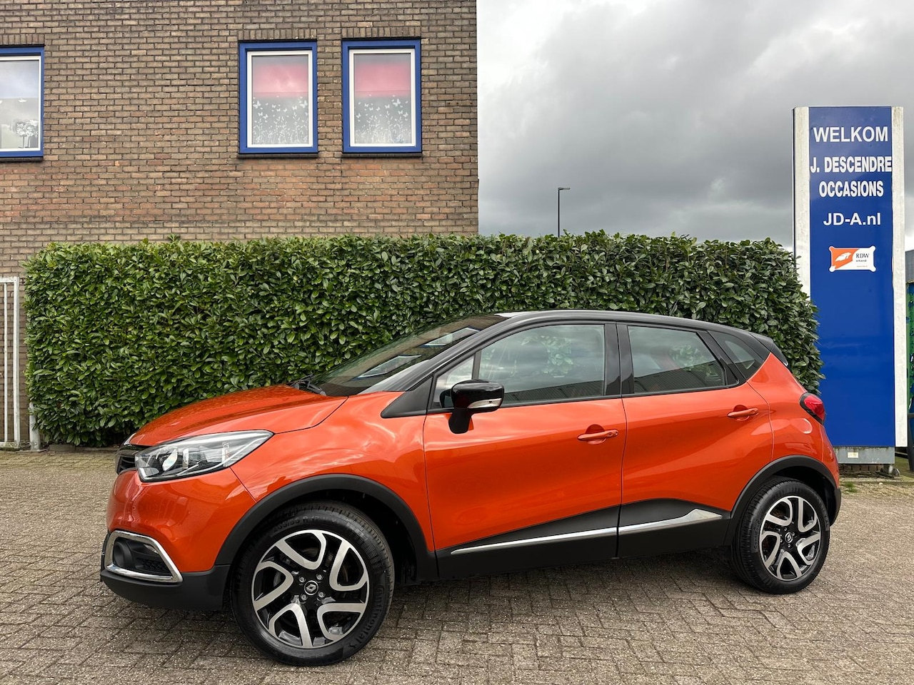 Renault Captur - 1.2 TCe Dynamique Climate C, Stoelverw, Navigatie, Camera!!!! - AutoWereld.nl