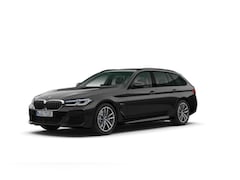 BMW 5-serie Touring - 530e M-Sport | Panorama | Laser | ACC | H/K | 360 Camera | Head-Up | Stoel/Stuuverw. | Key