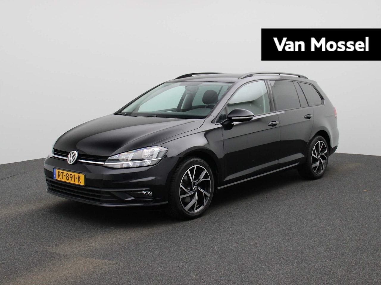 Volkswagen Golf Variant - 1.0 TSI Trendline 110 PK | Navigatie | Apple carplay | Cruise Control | DAB Radio | Aircon - AutoWereld.nl