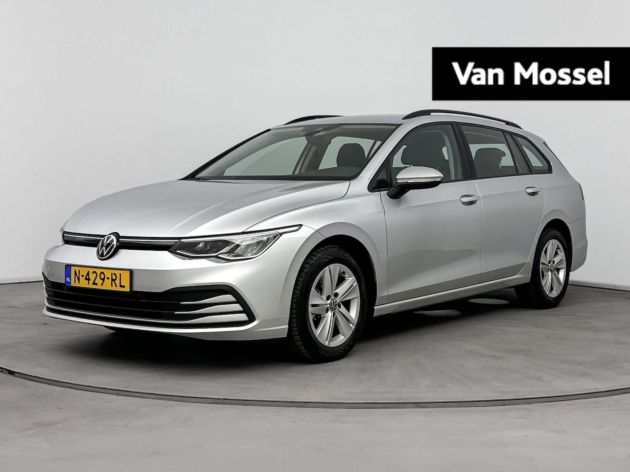 Volkswagen Golf Variant - 1.0 TSI Life | Navigatie | Apple carplay | 16 Inch Velgen | Adaptieve Cruise Control | Par - AutoWereld.nl