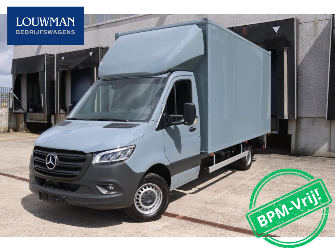 Mercedes-Benz Sprinter - 317 Bakwagen D'Hollandia Laadklep 1000KG 10.25 MBUX Led Koplampen 9G Automaat - AutoWereld.nl