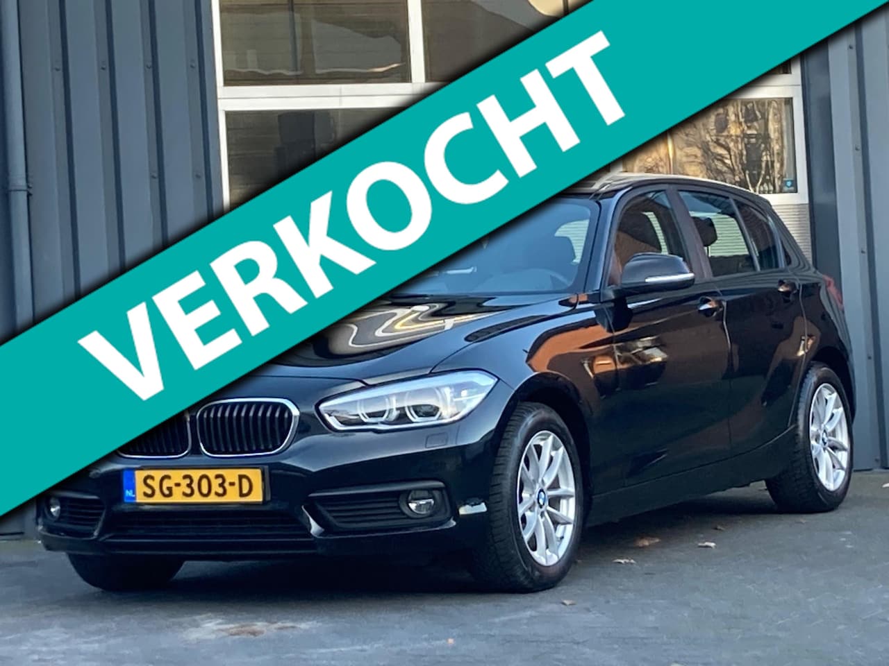 BMW 1-serie - 118i High Executive Led Clima Cruise Stoelverwarming - AutoWereld.nl