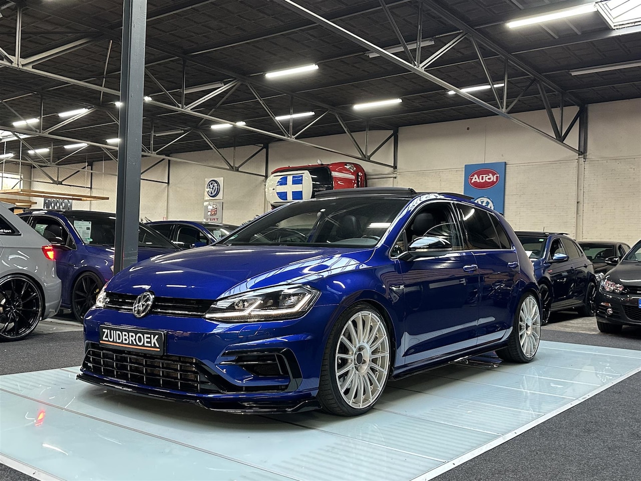 Volkswagen Golf - 2.0 R 7.5 DSG PANODAK Leer VIRTUAL Camera - AutoWereld.nl