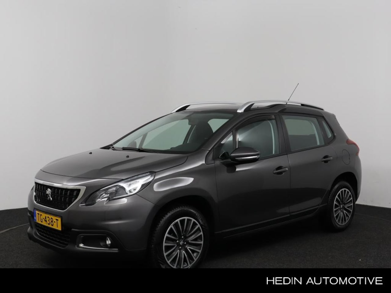 Peugeot 2008 - 1.2 110PK Blue Lion | Navigatie | Panorama dak | Cruise Controle | Trekhaak | - AutoWereld.nl