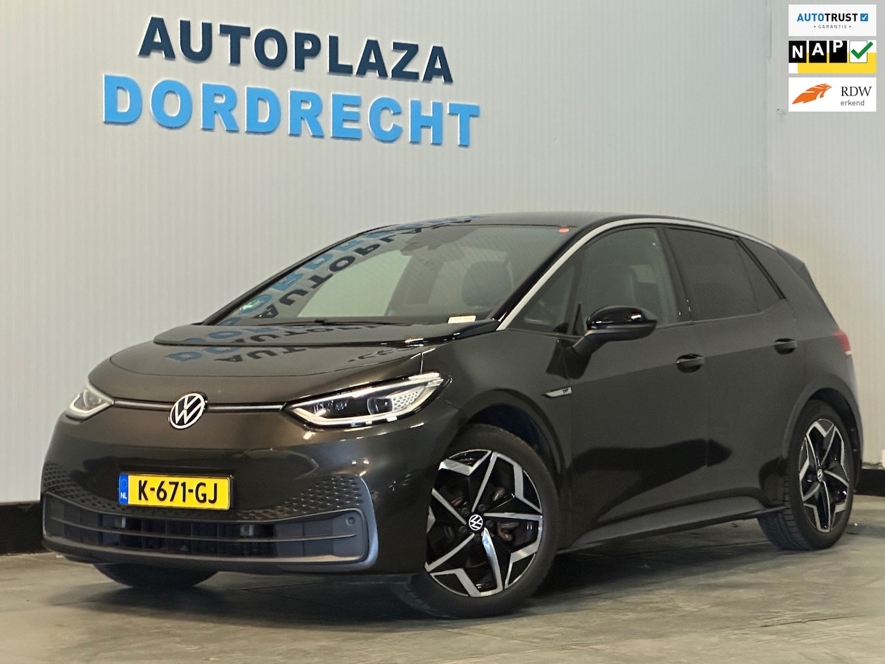 Volkswagen ID.3 - First Plus 58 kWh - AutoWereld.nl