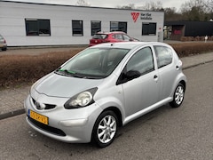 Toyota Aygo - 1.0-12V Ambiance 5-deurs '' MOTOR TIKT "