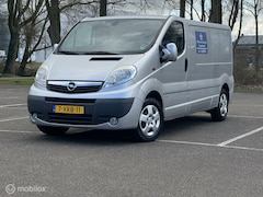 Opel Vivaro - bestel 2.5 CDTI L2H1 * TURBO DEFECT