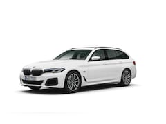 BMW 5-serie Touring - 530e M-Sport | Panorama | Laser | ACC | H/K | 360 Camera | Head-Up | Stoel/Stuuverw. | Key