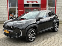 Toyota Yaris Cross - 1.5 HYBRID STYLE PANODAK NAVI STOEL/STUURVERW. APPLE/ANDROID EL-ACHTERKLEP KEYLESS