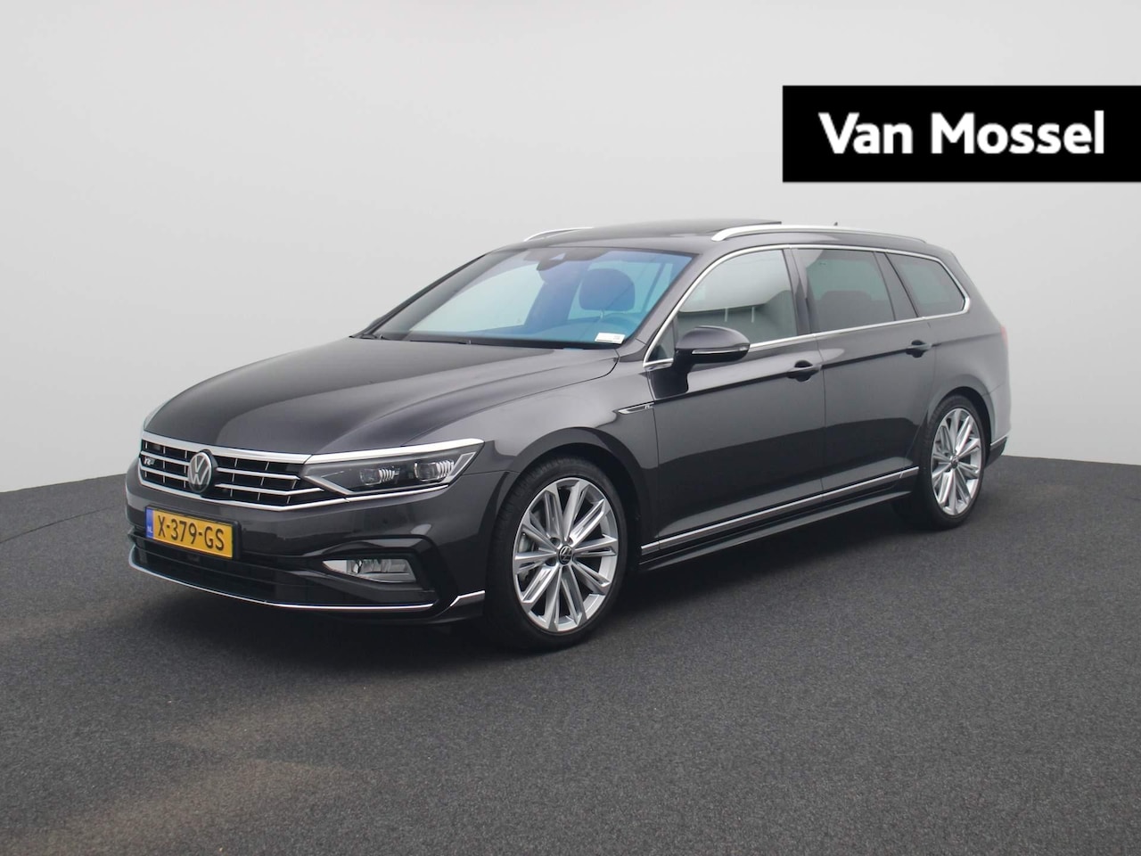 Volkswagen Passat Variant - 1.5 TSI R-Line Business + 150 PK DSG | Apple Carplay | Panoramadak | Ergo-Active Voorstoel - AutoWereld.nl