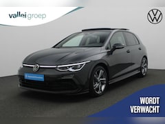 Volkswagen Golf - 1.5 eTSI 130 pk DSG R-Line Business | Panoramadak | Stuur-/stoelverwarming | Achteruitrijc