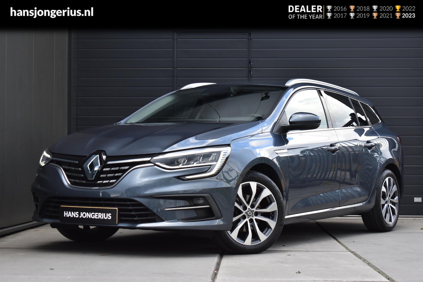 Renault Mégane Estate - TCe 140 Techno | TREKHAAK | CAMERA | NAVI | CRUISE CONTROL | CLIMATE CONTROL | PDC | LMV - AutoWereld.nl