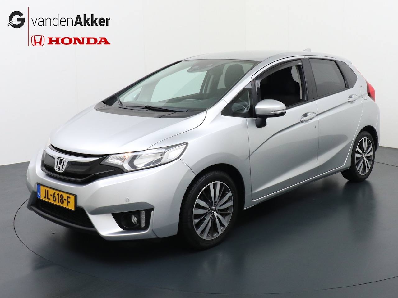 Honda Jazz - 1.3 i-VTEC 102pk CVT Elegance + NAVI Rijklaarprijs 12 mnd garantie - AutoWereld.nl