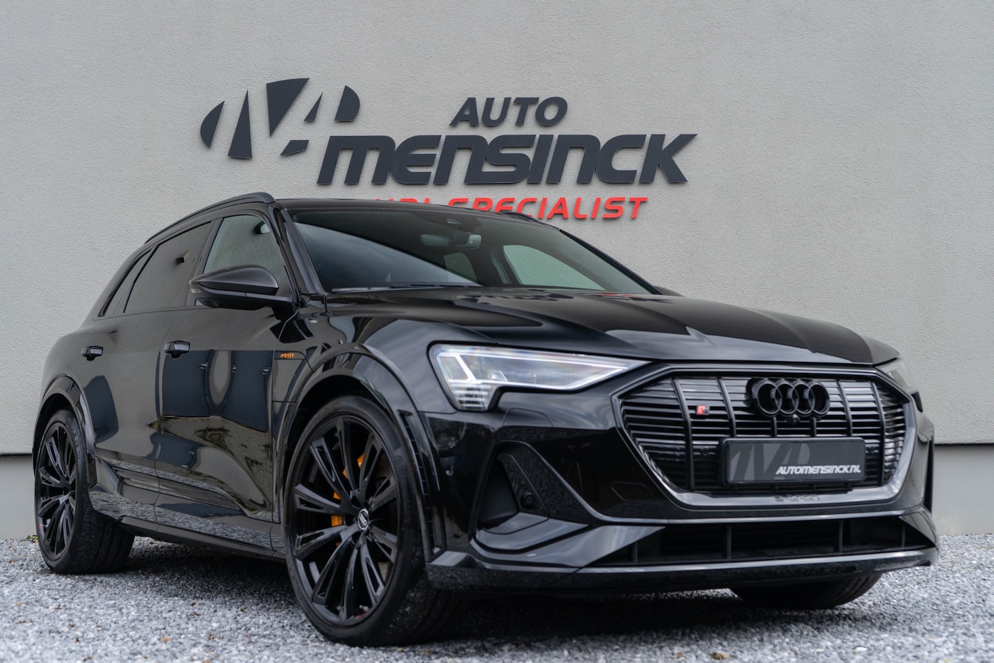 Audi e-tron - S Quattro 371kW / Luchtvering/ Standkachel/ Bang & Olufsen Sound System/ Trekhaak/ Panoram - AutoWereld.nl