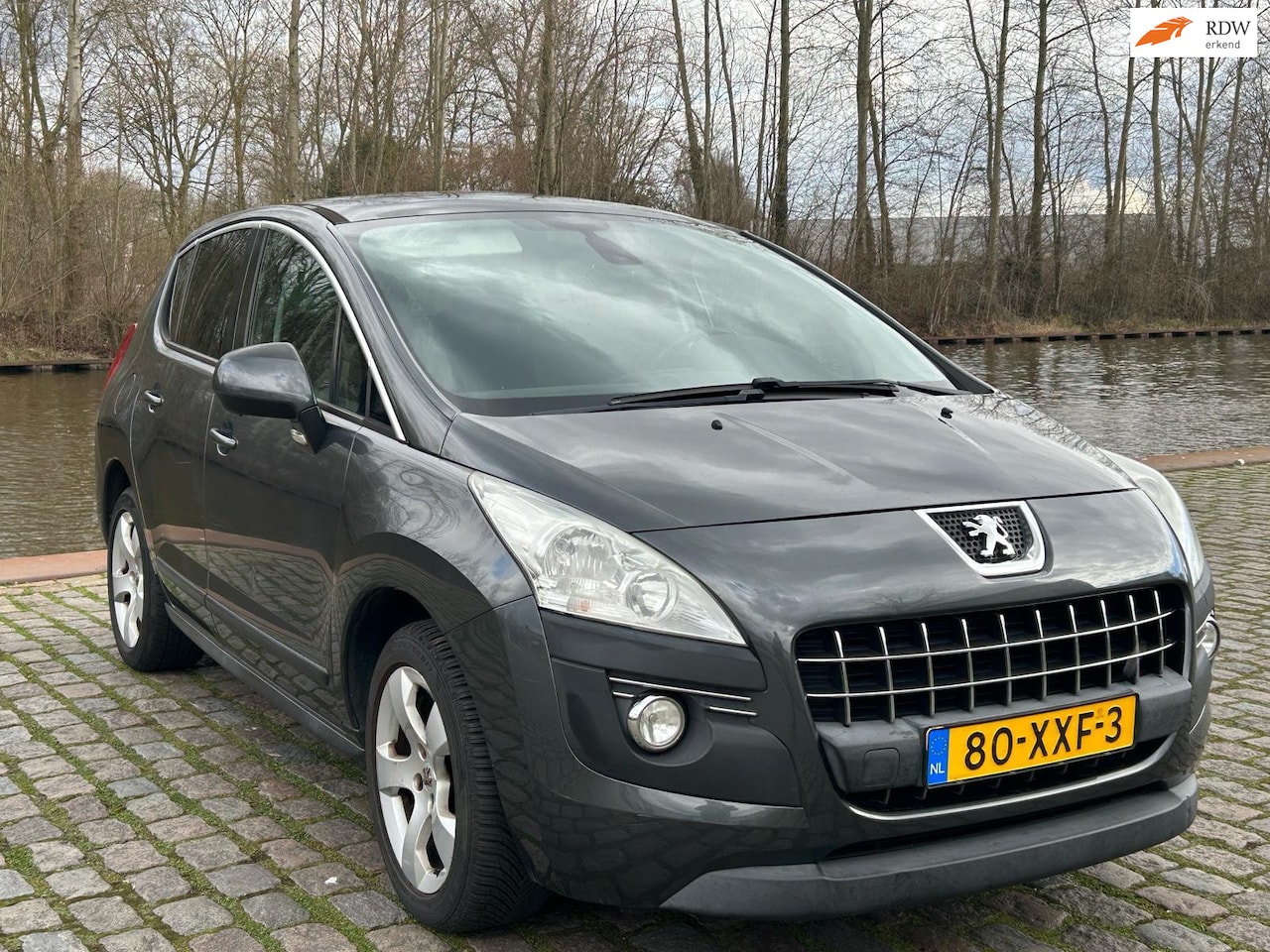 Peugeot 3008 - 1.6 VTi Blue Lease airco navigatie parkeer sensor cruis control - AutoWereld.nl