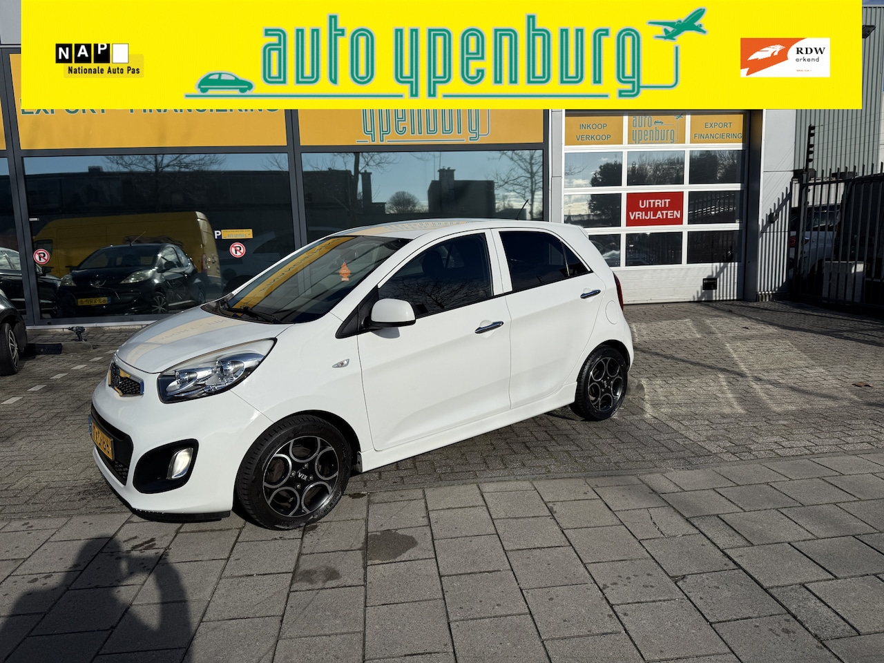 Kia Picanto - 1.0 CVVT World Cup Ed. * Leder / Stof * Airco ....NIEUWSTAAT ..... - AutoWereld.nl