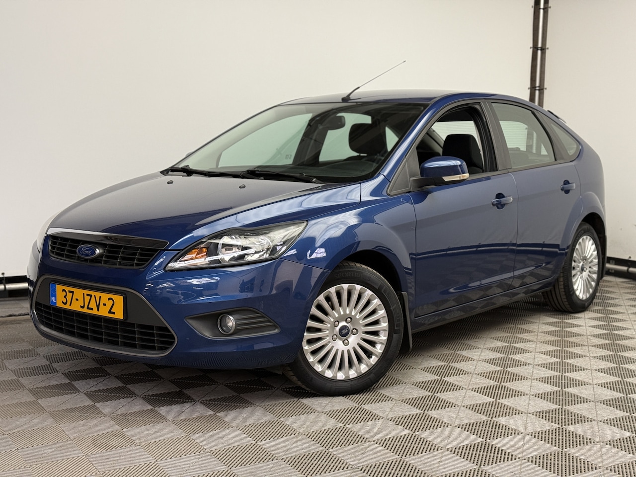 Ford Focus - 1.8 Limited 5-drs ECC Navi NL Auto - AutoWereld.nl