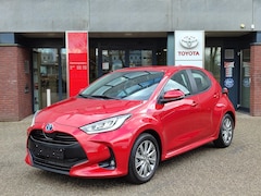 Toyota Yaris - 1.5 HYBRID DYNAMIC STOEL/STUURVERW KEYLESS CLIMA AD-CRUISE APPLE/ANDROID 16'' LM-VELGEN CA