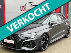 Audi RS3 - Sportback 2.5 TFSI RS 3 quattro CARBON/ACC/SFEERVERL/PANO/HUD/B&O/LANE