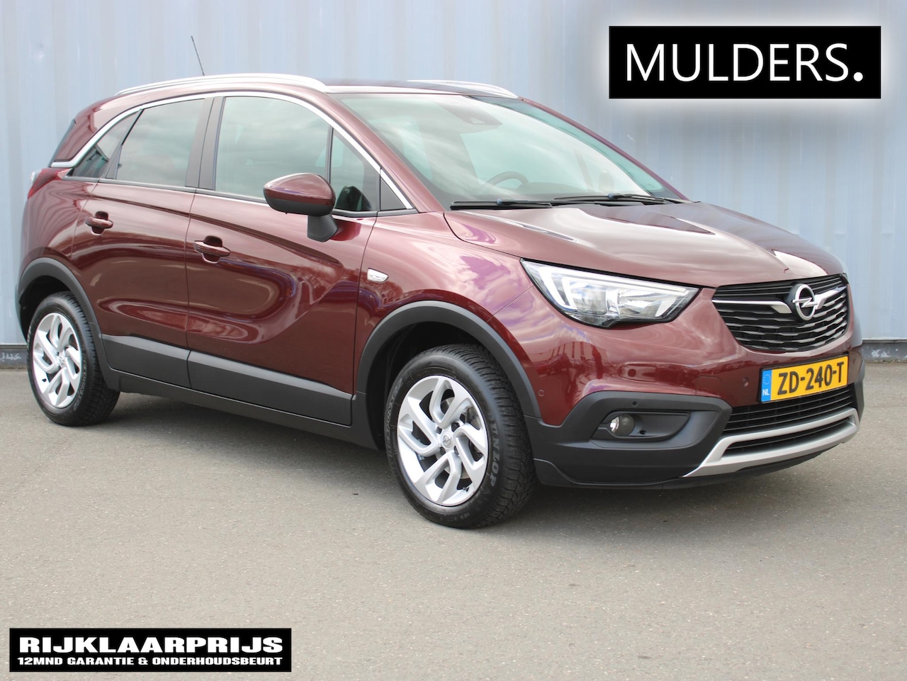 Opel Crossland X - 1.2 Turbo Innovation Stuur+stoelverwarming / Navigatie / Trekhaak - AutoWereld.nl