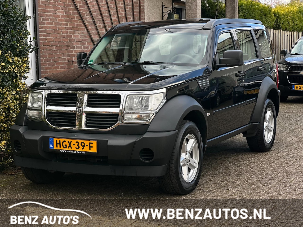 Dodge Nitro - 3.7 V6 SE Automaat/Youngtimer - AutoWereld.nl