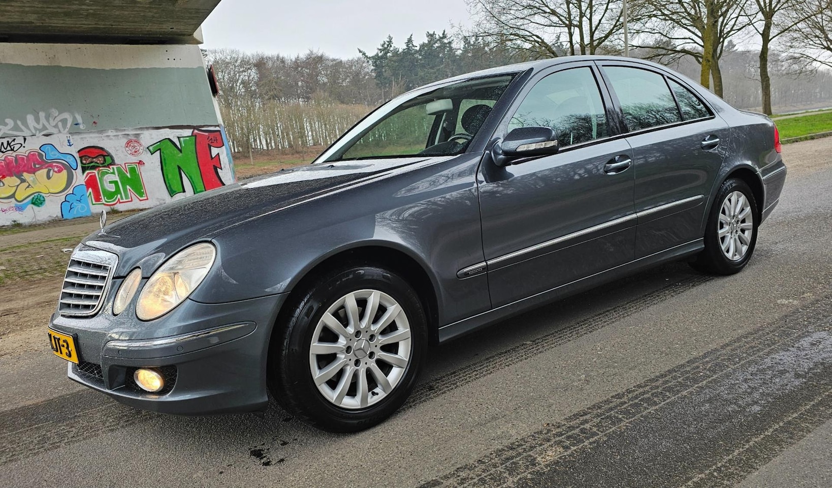 Mercedes-Benz E-klasse - 200 K. Elegance Automaat Perfecte staat - AutoWereld.nl