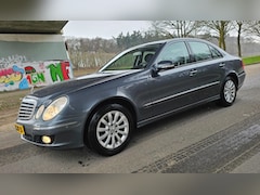 Mercedes-Benz E-klasse - 200 K. Elegance Automaat Perfecte staat