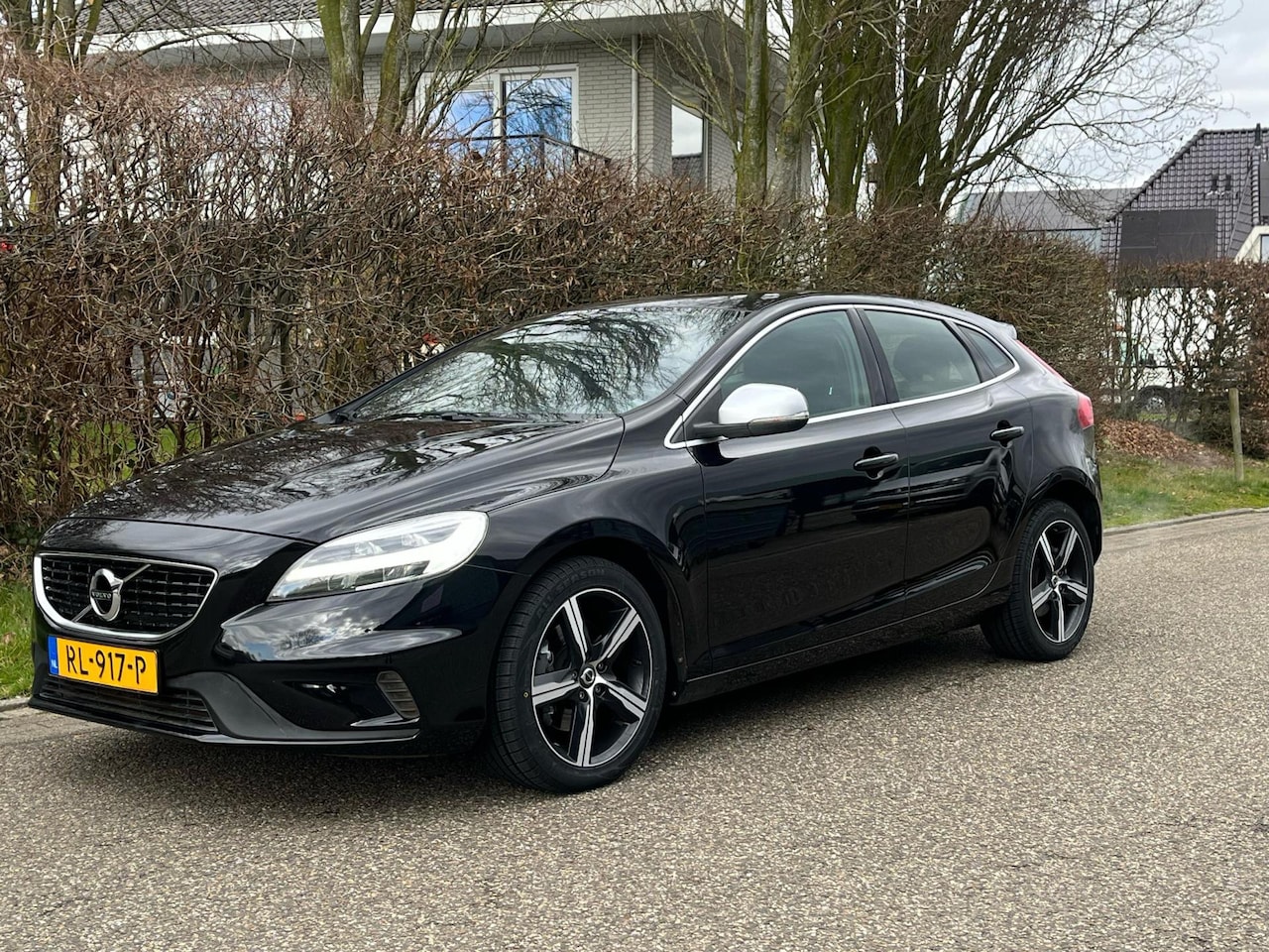 Volvo V40 - 2.0 T4 Business Sport 190pk | Lesauto | Dubbele bediening - AutoWereld.nl