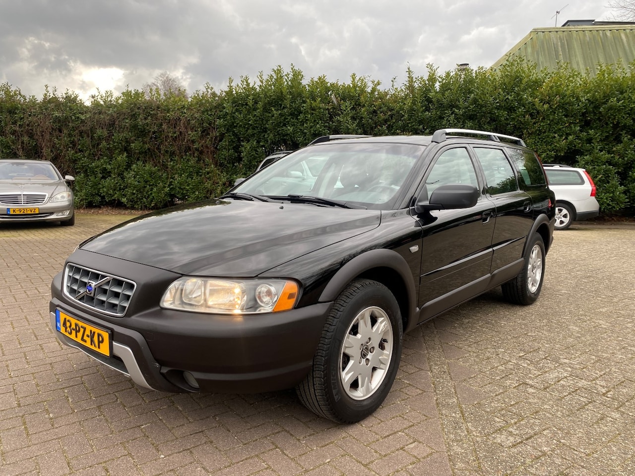 Volvo XC70 - 2.5T Kinetic LPG G3 goed onderhoud+APK t/m 05-2026 - AutoWereld.nl