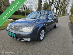 Ford Mondeo - 1.8-16V First Edition/AIRCO/NIEUWE APK/