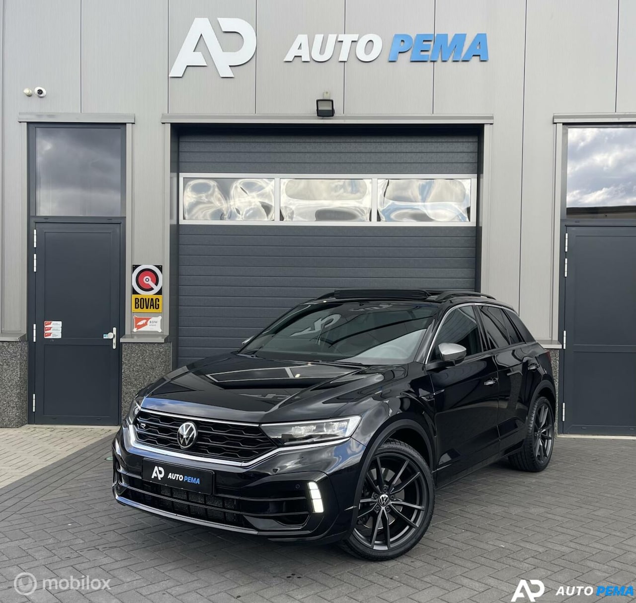 Volkswagen T-Roc - 2.0 TSI 4M R 301PK/BEATS/KEYL/VOL - AutoWereld.nl