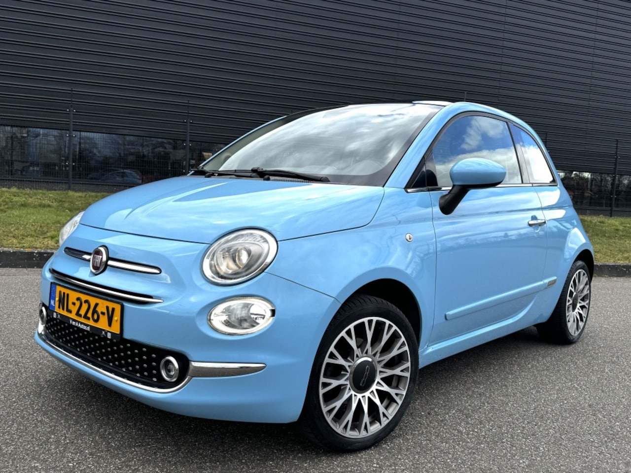 Fiat 500 - 1.2 Lounge Glazendak 4 Season banden - AutoWereld.nl