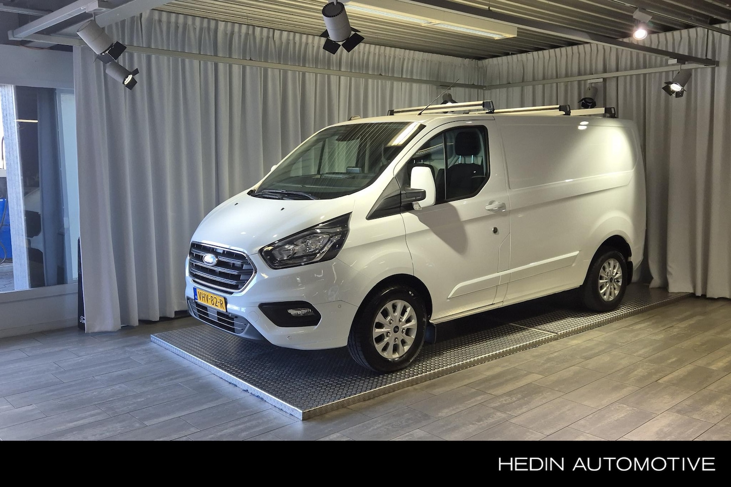 Ford Transit Custom - 300 2.0 TDCI L1H1 Limited 300 2.0 TDCI L1H1 Limited - AutoWereld.nl