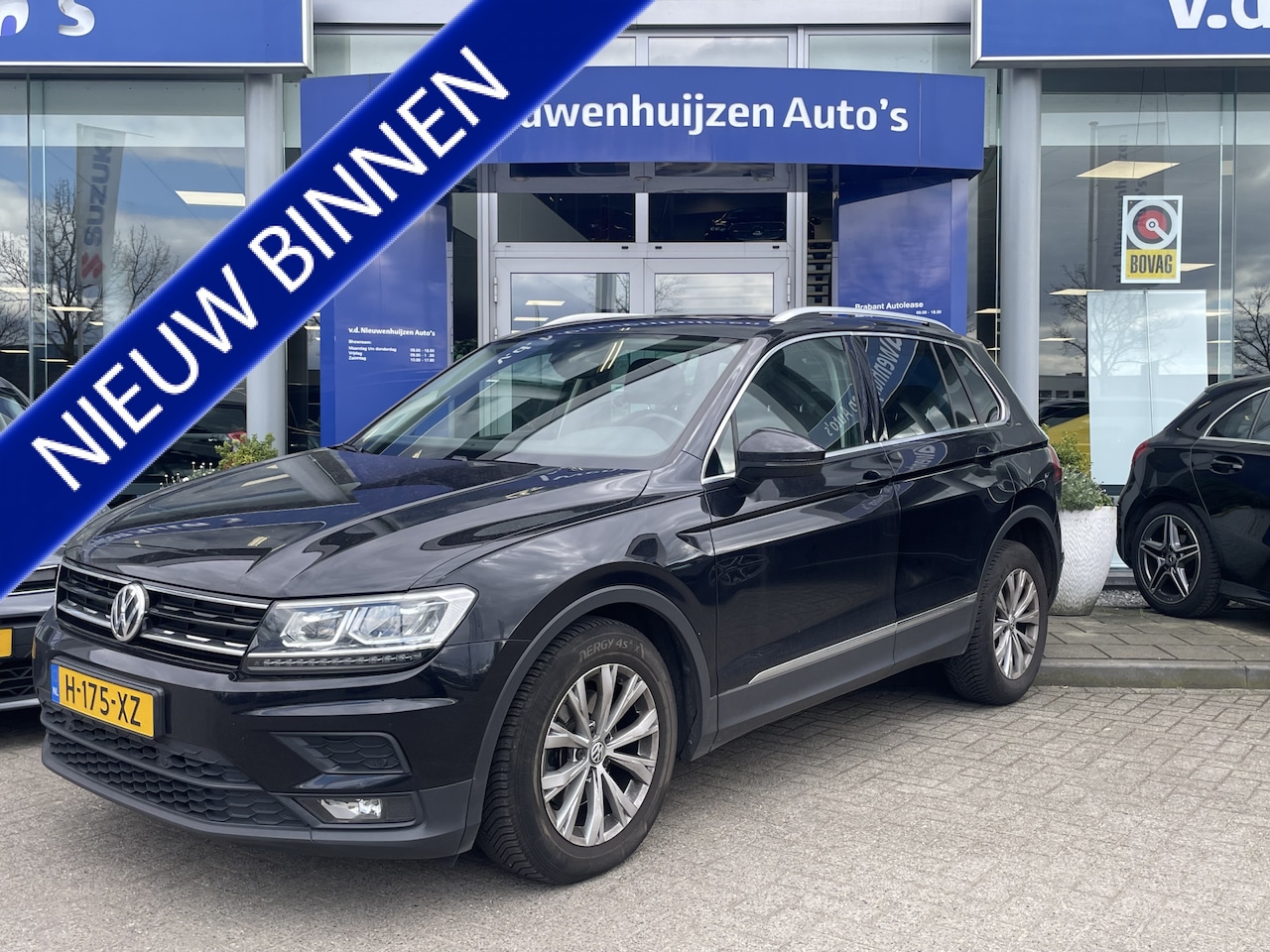 Volkswagen Tiguan - 1.5 TSI Comfortline Business | Cruise control adaptief | Pano | Elektrische achterklep | S - AutoWereld.nl