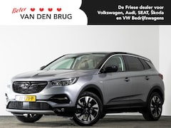 Opel Grandland X - 1.2 Turbo 130 pk Ultimate | Navigatie | Trekhaak | Stoel+stuur verwarming | Achteruitrij c