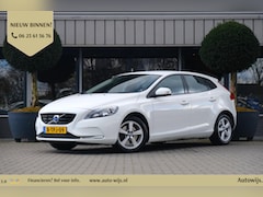 Volvo V40 - 1.6 T3 Momentum|Navi|Goed onderhouden|Stoelverw|150PK