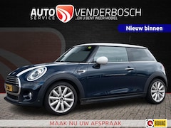 MINI Cooper - 1.5 Chili 136pk | Automaat | Pano | Clima | Stoelverwarming