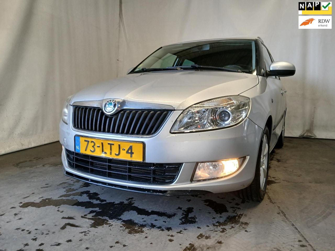 Skoda Fabia Combi - 1.2 TDI Greenline - Clima - Display - Schade - AutoWereld.nl